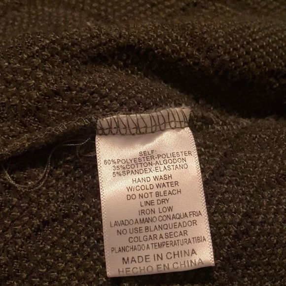 Women’s Listicle Brand - Color: Army Green, Size: Med (fits similar to large/xl) - Picture 3 of 3